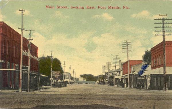 View of Main Street, Fort Meade, Florida (Richard Reddick Collection)